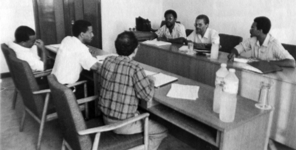 Negociações entre o PAICV e o MpD, Praia, 1990